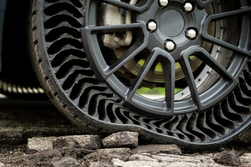 Global Airless Tires Market