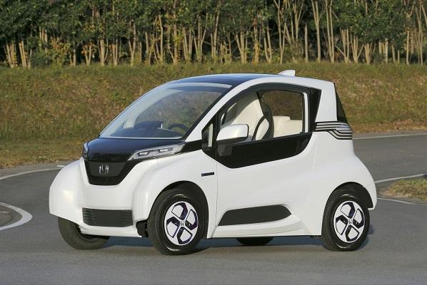 Global Small Electric Vehicle Market