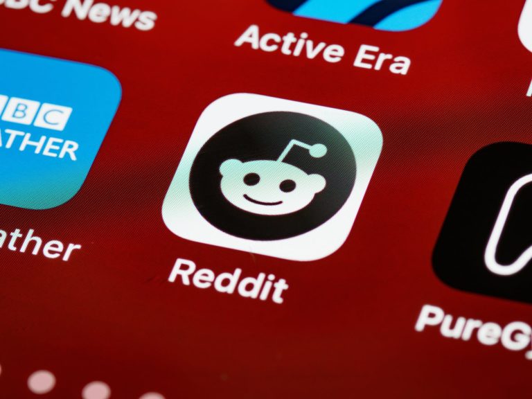 What you should know about Reddit's upcoming IPO